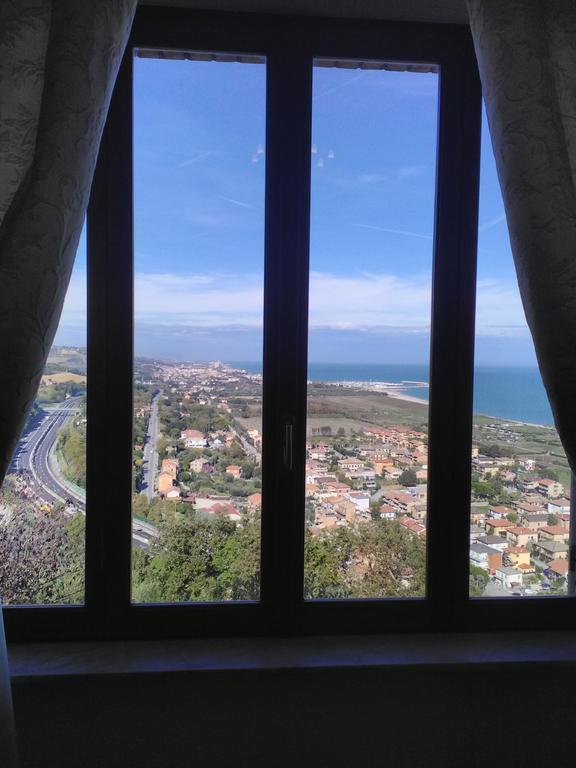 La Casa Di Torre Di Palme