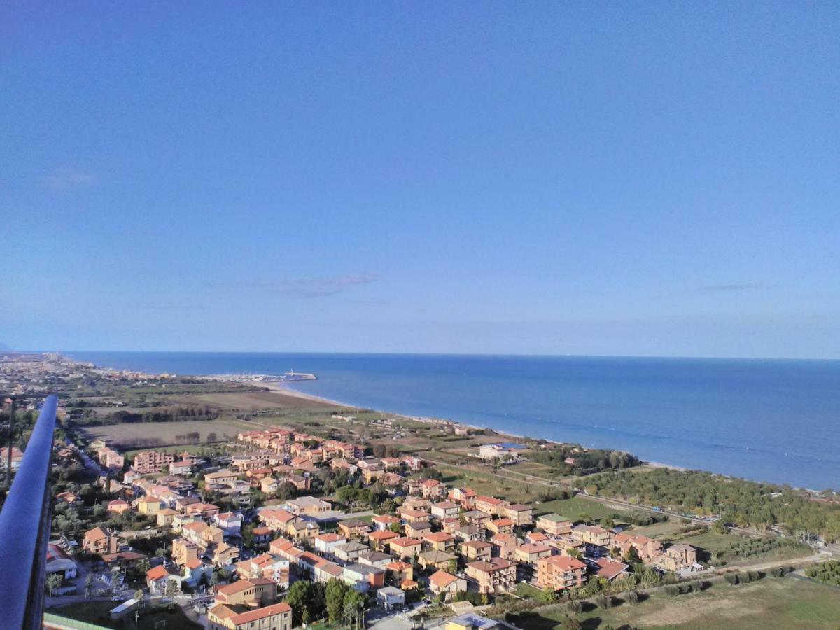 La Casa Di Torre Di Palme Gasthof Marina Palmense